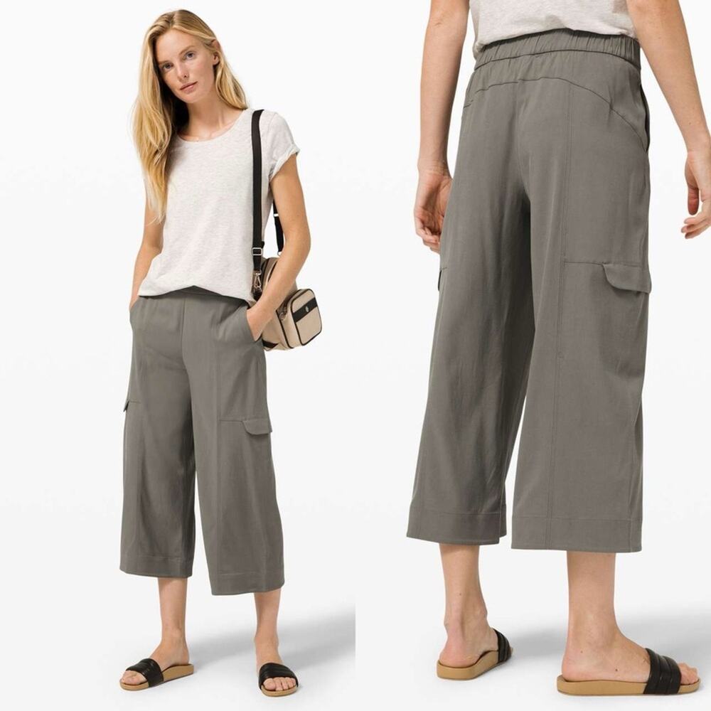 lululemon athletica Cropped Wide-Leg Cargo Pants in Olive Gray